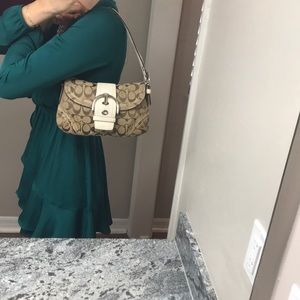 Signature Coach Shoulder Bag